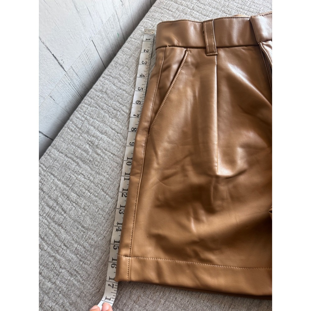 Abercrombie & Fitch Vegan Leather Pleated Shorts Tan Brown High Rise Small NEW - Picture 5 of 8